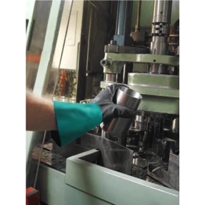 Manusi AlphaTec® 58-530B / Ansell / Antichimice din nitril