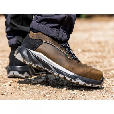 Bocanci de protecție MAKALU S3 CI WR SRC / Giasco / Bocanci protectie S3