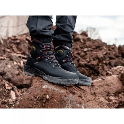 Bocanci de protecție DEFENDER S3 CI WR AN SRC / Giasco / Incaltaminte protectie pentru firme paza