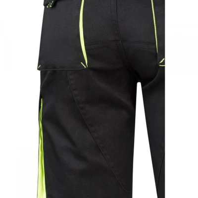 Pantaloni scurți stretch, în două tonuri, cu buzun / Velilla / Pantaloni scurti