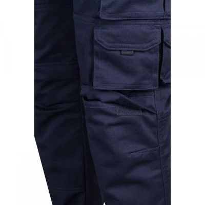 Pantaloni cu buzunare multiple 103016 / Velilla / Pantaloni salopeta talie