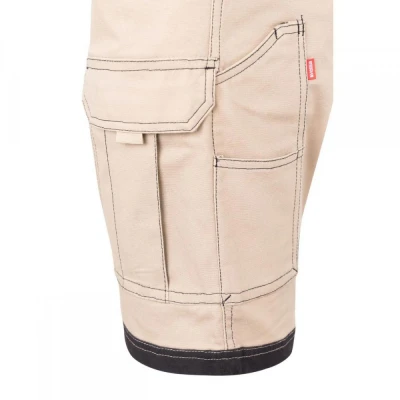 Pantaloni scurți din material stretch, cu buzunare / Velilla / Pantaloni scurti