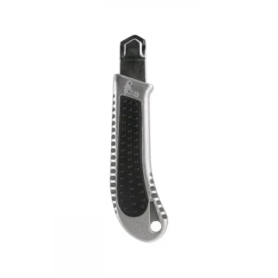 Cutter cu segmente detașabile, cu logo CXS + 5 lam / CXS / Cuttere, rulete, baterii, accesorii