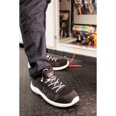 Pantofi de protecție SWITCH ESR BLACK LOW SB FO WR / AboutBlu / Pantofi protectie S1P