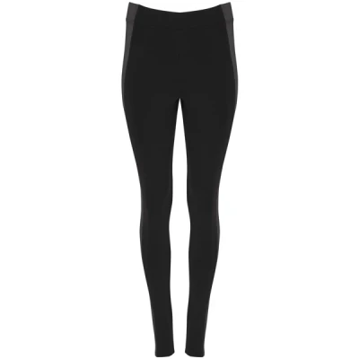 AGIA / Roly / Tricouri pentru sport, top-uri, seturi sport, pantaloni scurti sport, fuste, colanti sport