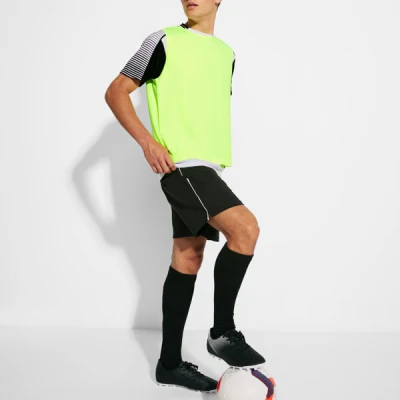 AJAX / Roly / Tricouri pentru sport, top-uri, seturi sport, pantaloni scurti sport, fuste, colanti sport