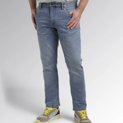 Pantaloni denim pentru bărbați DIADORA PANT STONE 5PKT ALBASTRU / Stenso / Pantaloni blugi (jeans)