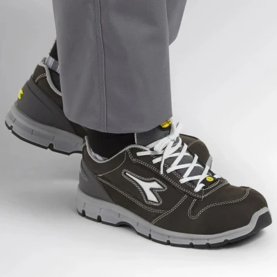 Pantofi de protecție DIADORA RUN LOW S3 SRC ESD / Stenso / Pantofi protectie S3