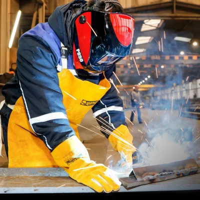 Mască de sudură de auto-întunecare P850 / Stenso / Cu filtru optoelectronic