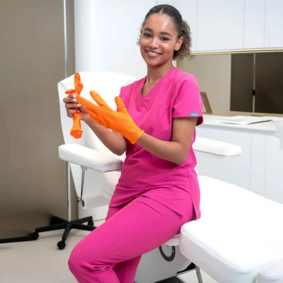 Tunica medicală de damă NOBBY FUCHSIA / Stenso / Sanitara, Asistenti medicali, Curatenie