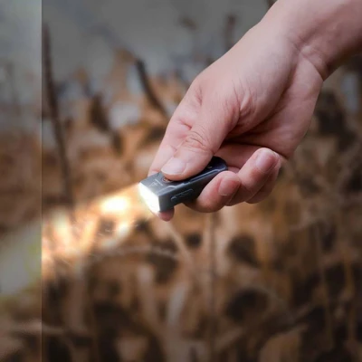 Lanternă breloc FENIX E03R V2.0 / Stenso / Lanterne