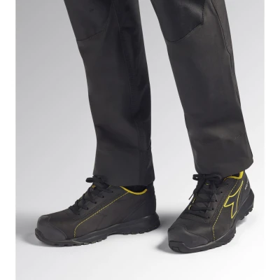 GLOVE MDS MSTR LOW S3S FO HRO SR SC ESD / Diadora / Pantofi protectie S3S