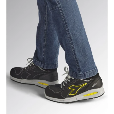 RUN NET AB LOW S3S FO SR / Diadora / Pantofi protectie S3S