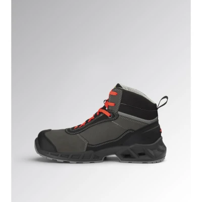 SHARK STA IMP LEAT MID S3S FO SR SC ESD / Diadora / Bocanci protectie S3S