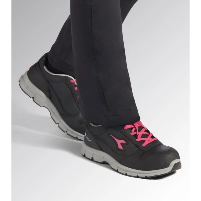 RUN LOW S3S FO SR ESD / Diadora / Pantofi protectie S3S