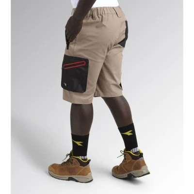 BERMUDA STRETCH / Diadora / Pantaloni scurti, bermude