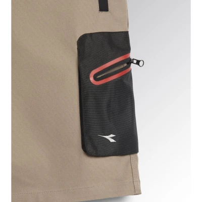 BERMUDA STRETCH / Diadora / Pantaloni scurti, bermude