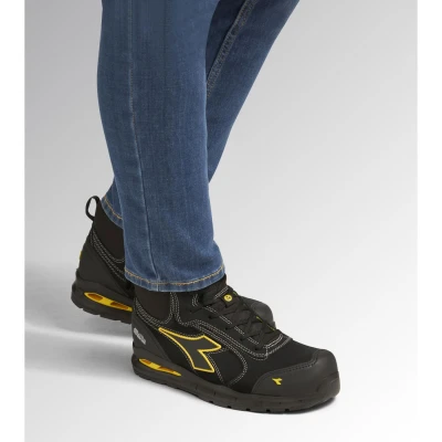 RUN A.BOX MSTR MID S3S FO SR SC ESD / Diadora / Bocanci protectie S3S