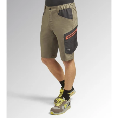 BERMUDA STRETCH 2.0 / Diadora / Pantaloni scurti